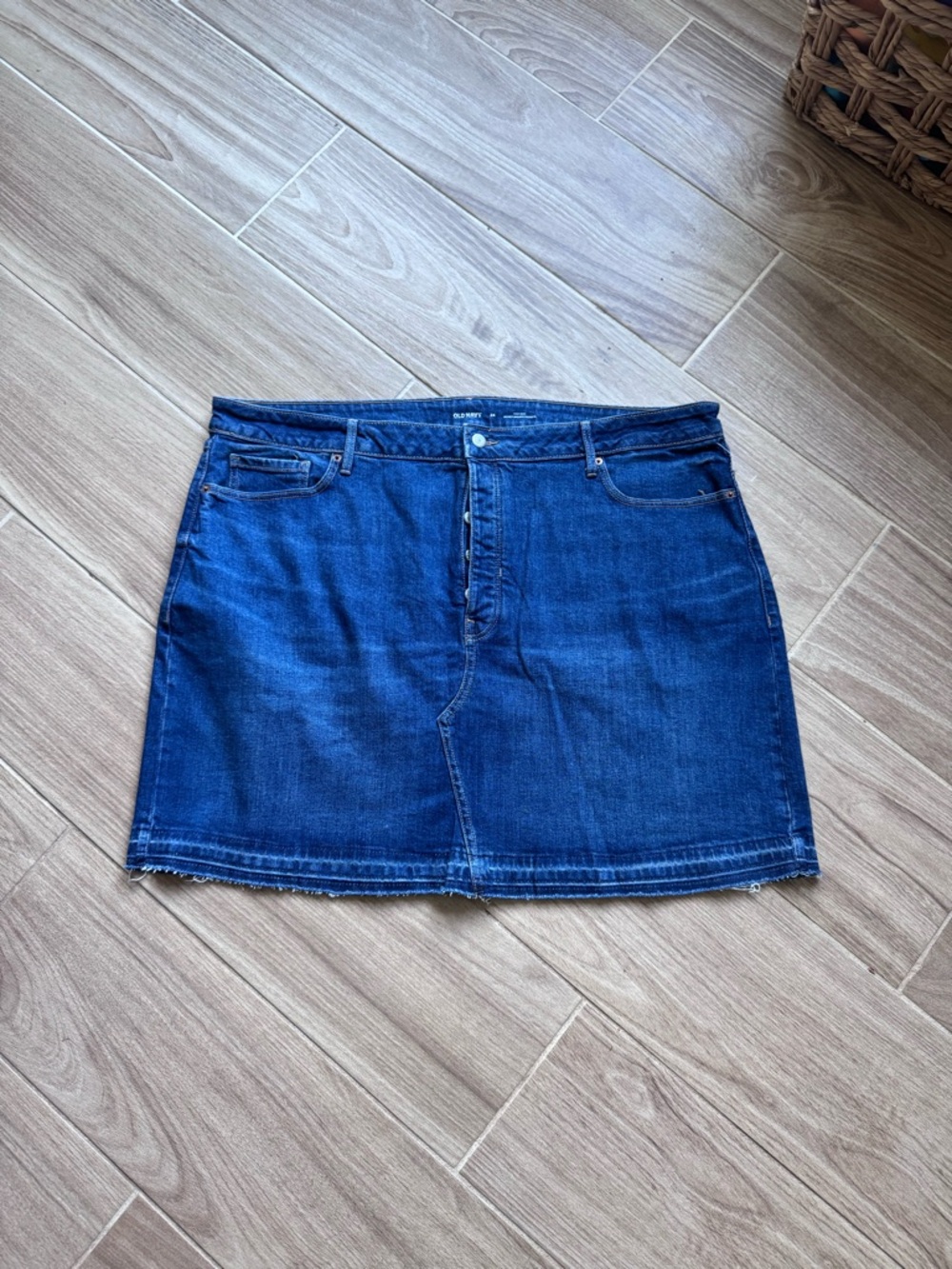 Old Navy Blue Button-Front Denim Mini Skirt NWOT
